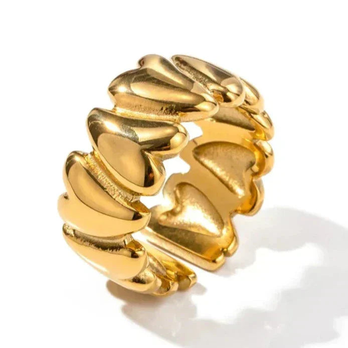 Hazel | Wrap-Around Heart Ring