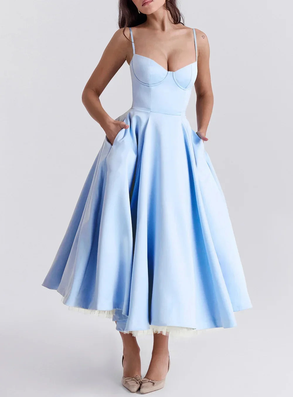 Julia - Elegant Midi Dress